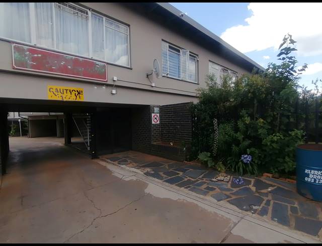 2 BEDROOM FREESTANDING FOR SALE IN ADAMAYVIEW